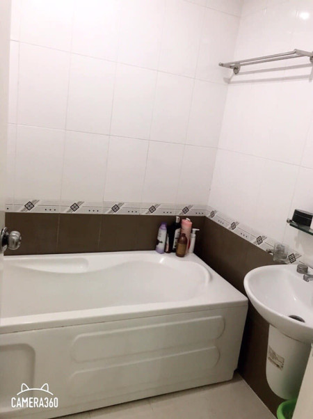 Cho thuê căn hộ chung cư Sky Garden 3, diện tích 70m2, giá 13tr đồng/tháng, 2 phòng ngủ, 2 toilet, LH 0938469444