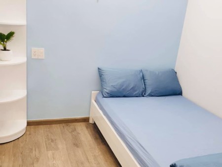 Cho thuê căn hộ Cộng Hòa Garden 2-3PN giá từ 12-21 tr/tháng nhà đẹp bao thoáng mát Tel: 0906.216.352 Ms Phụng
