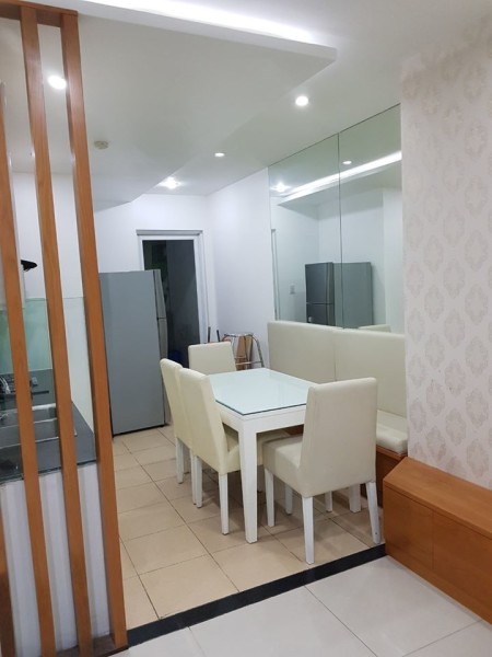 Cho thuê căn hộ cao cấp Cộng Hòa Plaza - 19 Cộng Hòa, Tân Bình 2PN/2WC, DT 72m2, nhà đẹp tầng cao view thoáng mát Tel: 0