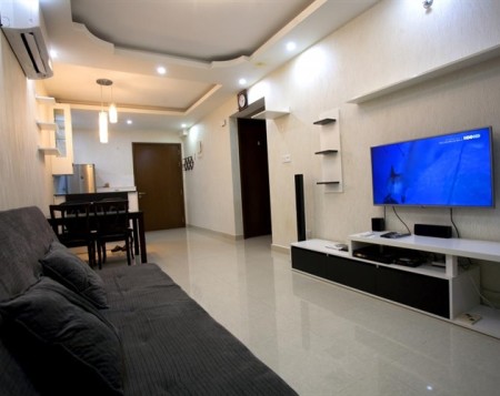 Mình cần cho thuê căn hộ rộng 98m2, căn hộ có 3 PN, giá 14 triệu/tháng, cc Celadon