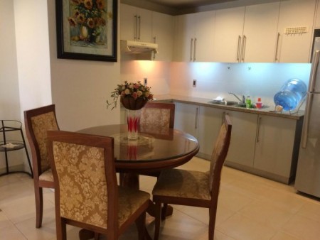 Botanic Towers cần cho thuê căn hộ rộng 93m2, 2 PN, có sẵn đồ, giá 15.5 triệu/tháng