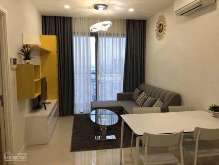 Căn hộ tầng cao 2 PN, dtsd 70m2, ánh sáng tốt, cc Millennium Quận 4, cho thuê giá 17 triệu/tháng