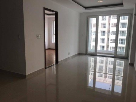 Cho thuê căn hộ 2 phòng ngủ Sky Center nội thất cơ bản (rèm, máy lạnh, bếp) #12 Triệu