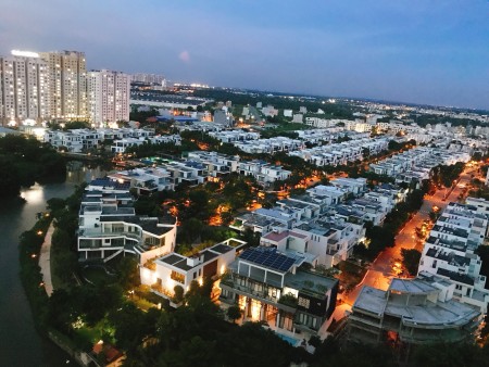 Chủ nhà cần cho thuê gấp căn 2PN 7,5tr bao phí có rèm máy lạnh