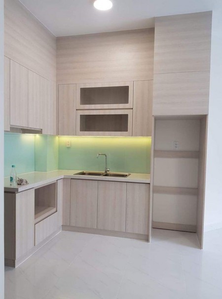 Cho thuê nhanh căn 3pn giá tốt, view nội khu, block D