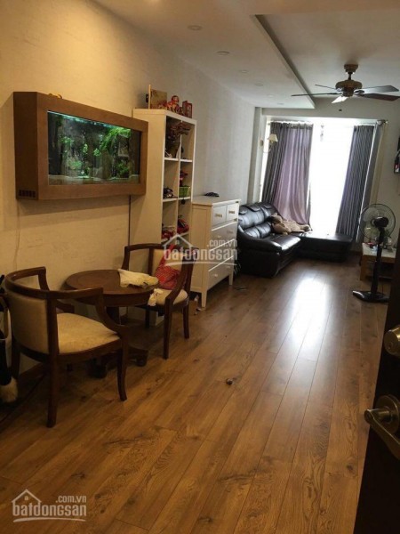 Sky Garden 3 có căn hộ chính chủ cho thuê dtsd 56m2, 2 PN, giá 10 triệu/tháng