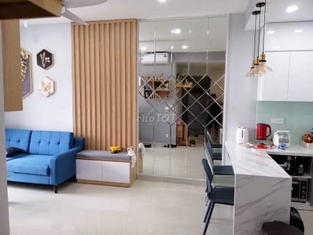 Cho thuê căn hộ 3 phòng ngủ tại chung cư Saigonland Apartment tại Bình Thạnh. Giá thuê 13 triệu/tháng