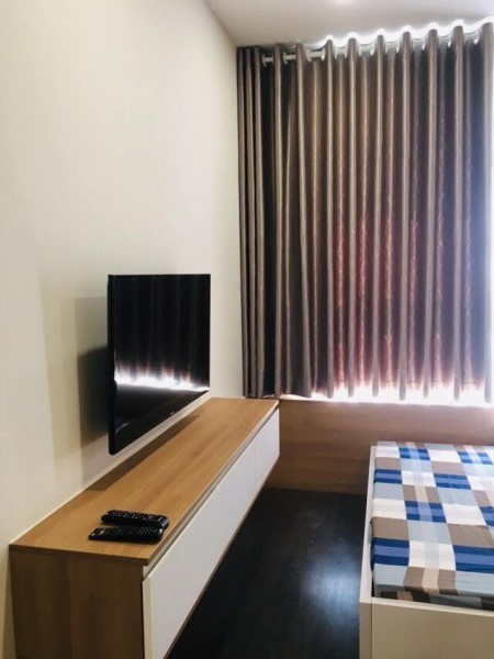Sky/Center, căn 2PN 2WC, Full đầy đủ giá 15tr/th