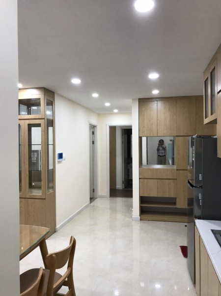 Cho thuê căn hộ chung cư Vinhome Dcapital Trần Duy Hưng 2 ngủ đủ đồ