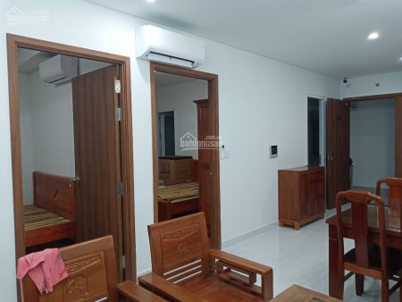 Căn hộ có sẵn nội thất, cc D-Vela, vào ở được ngay, dtsd 70m2, giá 9 triệu/tháng, LHCC