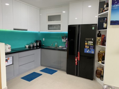 Cho thuê chung cư De Capella, Căn góc 82m², 2PN,2WC view nhìn LM81, view đẹp, Nội thất cao cấp