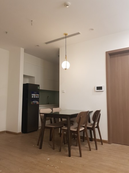 Cho thuê Vinhomes Skylake: căn hộ tầng 22 tòa S3, 2 ngủ sáng, 2 ban công, đầy đủ đồ[có suất oto]