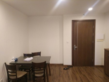 Cho thuê căn hộ Studio ven hồ Vinhomes Skylake: Căn hộ tầng 19 tòa S2, loại 1PN riêng, đầy đủ đồ