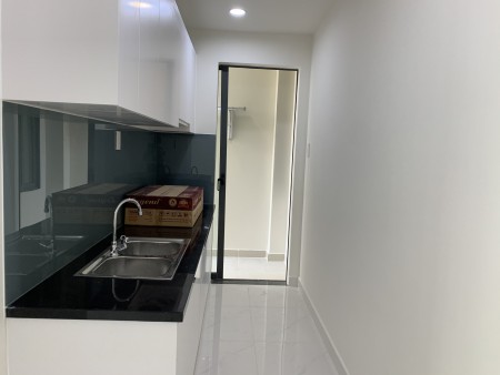 2 phòng ngủ nội thất cơ bản Green River Q8