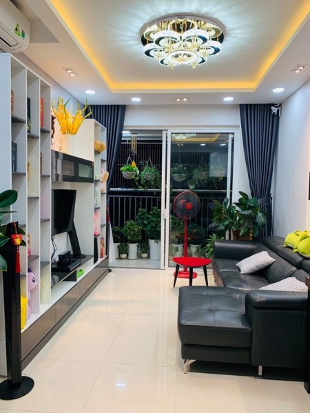 Cho thuê căn hộ Cộng Hòa Garden, diện tích 75m2, 2 phòng ngủ, 2WC, nhà mới giá 13 triệu/tháng