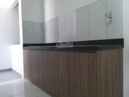 Avenue Gò Dưa có căn hộ 70m2, 2 PN, ban công rộng, vào ở ngay, giá 7 triệu/tháng