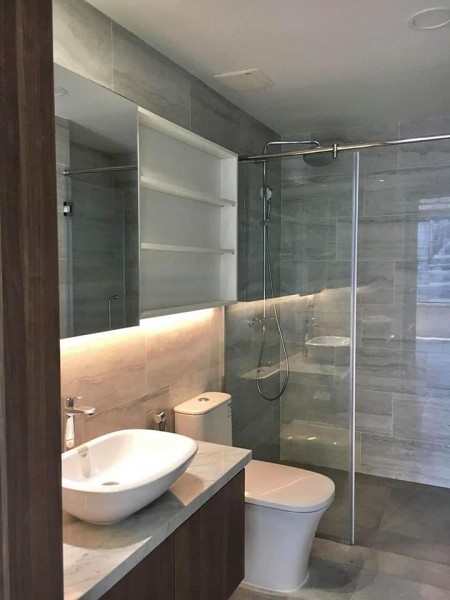 Cần cho thuê căn hộ Kingdom101, diện tích 78m2,2pn,2wc nhà có nội thất cơ bản giá thuê 15tr/th