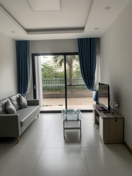 Hàng Hiếm. căn hộ căn sân vườn 3pn full Nội thất. căn góc O9I886O3O4