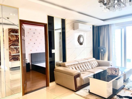 (1 Căn duy nhất) 3 Phòng ngủ Sky Center, rộng rãi 130m2, nội thất mới, Giá #26TR