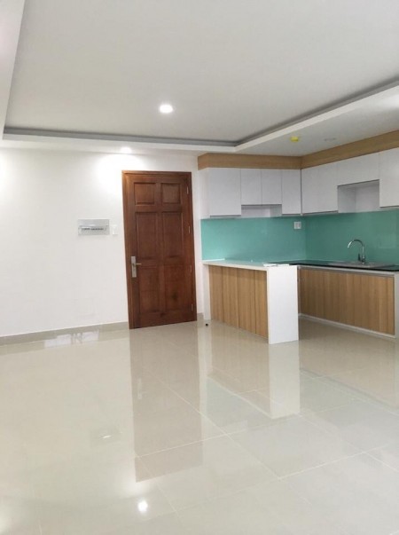 Cho thuê CH Samland Airport 2 phòng ngủ, 70m2, nội thất cơ bản (rèm, máy lạnh, tủ bếp) #10Tr