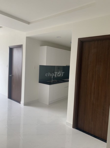 Trống căn hộ 2 phòng ngủ tại dự án chung cư Green River Quận 8. Nhà mới dọn vào ở ngay