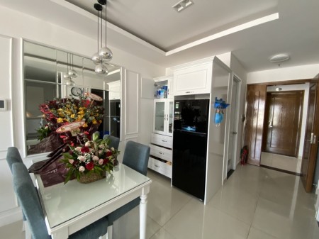 Chính chủ cần cho thuê gấp căn hộ 2PN-2WC-76m2 full nội thất chungcư Sky Center Phổ Quang giá 15tr/th.LH ngay 0932192028