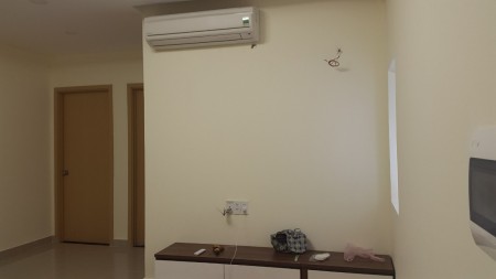 Cho thuê căn hộ Oriental Plaza, đường Âu Cơ, Tân Phú, 78m2, 2PN, 2WC, giá 10 triệu/tháng, LH 0901478202 Nam