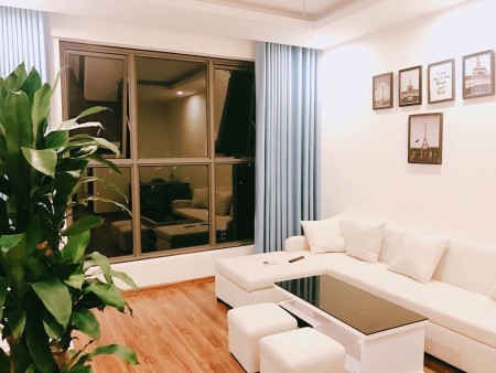 Cho thuê chung cư Goldmark City giá rẻ căn hộ 2PN full đồ