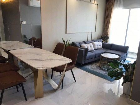 Căn hộ Terra Royal 2 Phòng ngủ, căn góc DT 72m2, Nội thất đẹp, Giá #20Tr (bao phí)