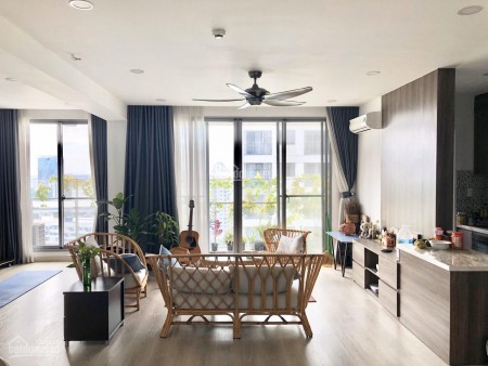 Có căn hộ 3 PN, dtsd 120m2, cc Green Valley cần cho thuê giá 13 triệu/tháng, có sẵn nội thất