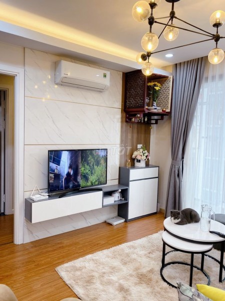 Cho thuê căn hộ 2 phòng ngủ, 2wc, 63m2, full cực sang chảnh tại Mon City