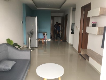 Cho thuê căn hộ 3PN-94m2 full nội thất cao cấp y hình chung cư Sky Center Phổ Quang giá 17tr/th.LH 0932192028-Mai