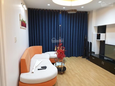 Cần cho thuê căn hộ chính chủ cc The Gold View, dtsd 80m2, 2 PN, giá 14 triệu/tháng, LHCC