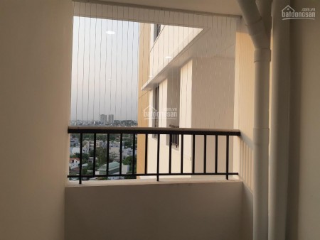 Cho thuê căn hộ có sẵn nội thất rộng 80m2, 2 PN, view không bị che chắn, giá 8 triệu/tháng