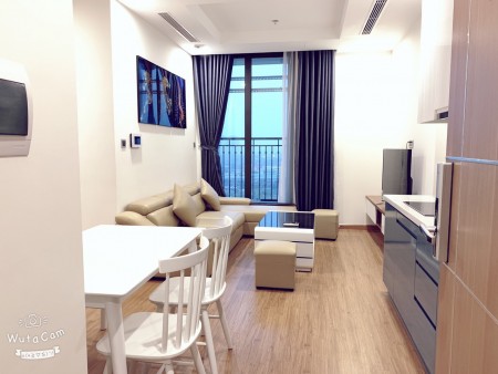 Cho thuê căn hộ 2 phòng ngủ Goldmark City đầy đủ nội thất giá 10 triệu/tháng