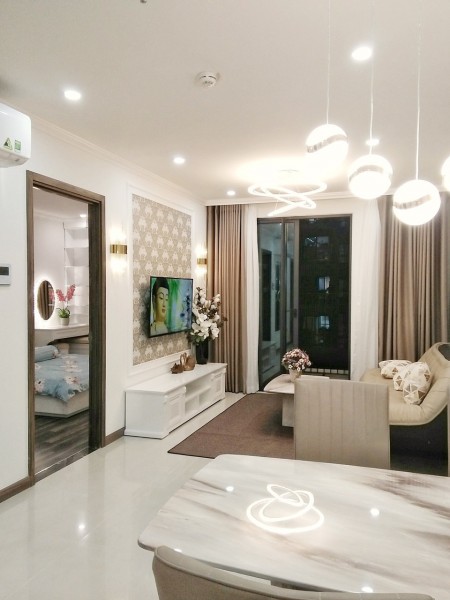 Cần cho thuê căn hộ HaDo Centrosa Garden, địa chỉ: 200 Đường 3 Tháng 2, phường 12, quận 10 dt 86m2,2pn,2wc nhà đầy đủ nt