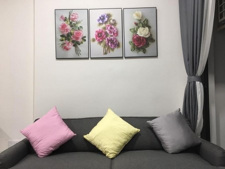 Siêu sốc trong ngày cho thuê nhanh căn 2PN có mặt bếp, rèm, máy lạnh, tivi, tủ lạnh, kệ giày, lh: 0906244927 em Tiền