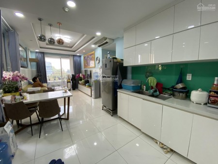 Cho thuê căn hộ The Botanica rộng 75m2, 2 PN, thiết kế thông thoáng, giá 14 triệu/tháng