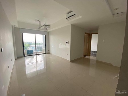 Căn hộ tầng cao rộng 75m2, 2 PN, có nội thất cơ bản, view thoáng, giá 13 triệu/tháng, cc The Botanica