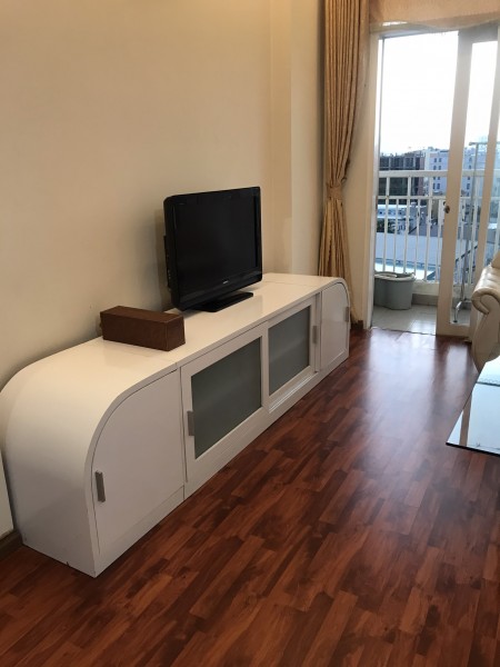 Cho thuê chung cư Hoàng Kim 2 phòng ngủ nội thất đầy đủ tầng 3