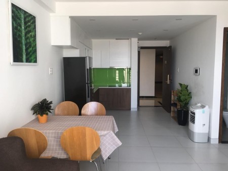 Cho thuê căn hộ 2PN- 2WC chung cư Orchard Park View đường Hồng Hà giá chỉ 18tr/th. LH 0932192028-Mai