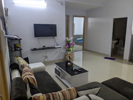 Căn hộ chung cư Oriental Plaza, 88m2, 2PN, 2WC, nhà full nội thất mới đẹp