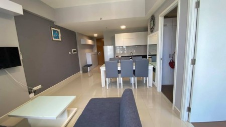 Chính chủ cho thuê căn hộ 62m2 8 triệu/th full nội thất view hồ bơi; 0706334481