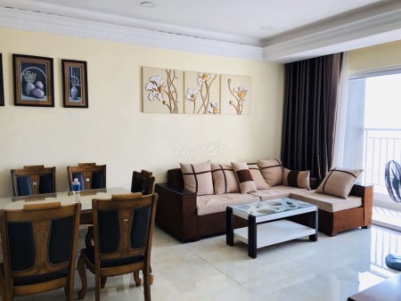 Căn hộ cao cấp ngay trung tâm Quận 7, diện tích 110m2, 3PN, 3WC