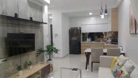 Cho thuê căn hộ 2PN giá thuê 14tr5/tháng tại chung cư THE SUN AVENUE