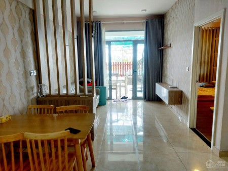 Chủ cần cho thuê nhanh căn hộ sân vừn 104m2, 3 PN, có nội thất, cc LuxGarden, giá 9 triệu/tháng