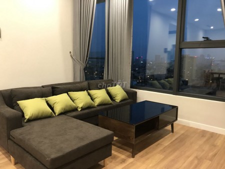 Căn hộ chung cư 90m2, 3 phòng ngủ, 2 phòng vệ sinh, thiết kế sang trọng, đủ tiện nghi nội thất