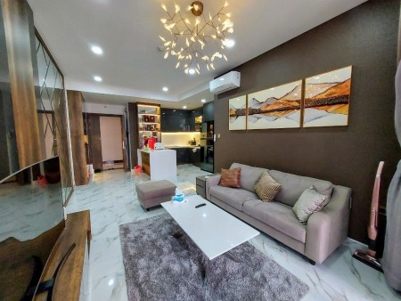 Cần cho thuê nhanh căn hộ Sài Gòn Royal- 2PN2WC giá 18 triệu.