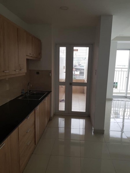 Cần cho thuê căn hộ Khuông Việt Q.Tân Phú.  Diện tích 97m2, 3PN giá thuê 10 triệu/tháng