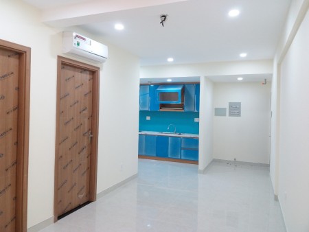 Căn hộ The Park Residence full nội thất view hồ bơi, giá 8 tr/tháng, 2PN.